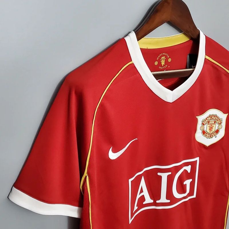 Retro Manchester United 2006-2007 home image 5