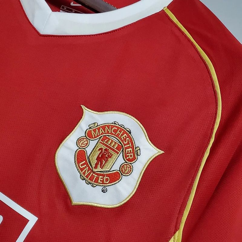 Retro Manchester United 2006-2007 home image 6