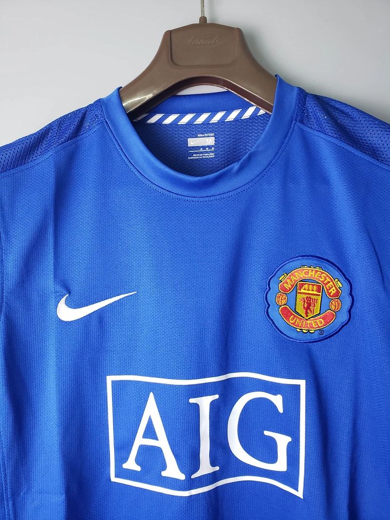 Retro Manchester United 2007-2008 away image 3