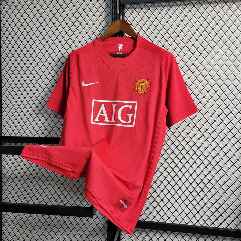 Retro Manchester United 2007-2008 home image 3