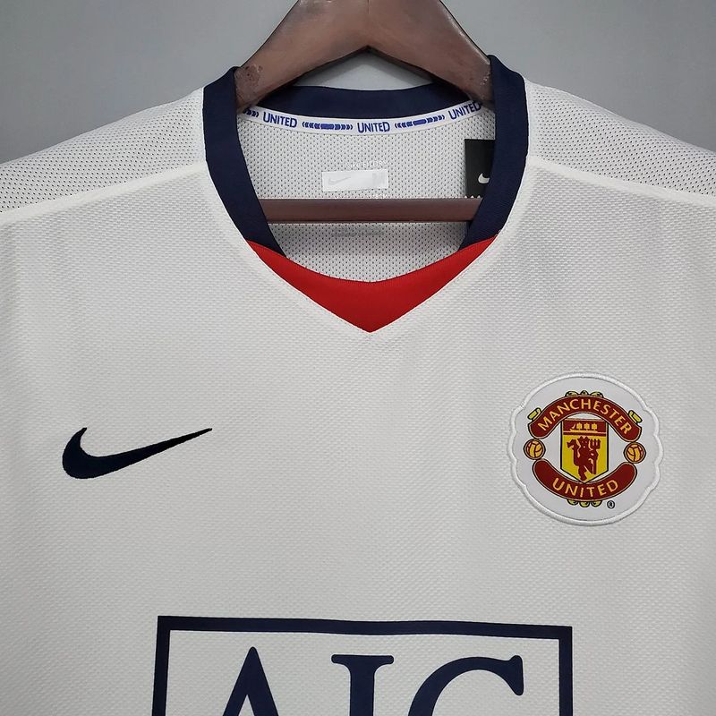 Retro Manchester United 2008-2009 away image 4