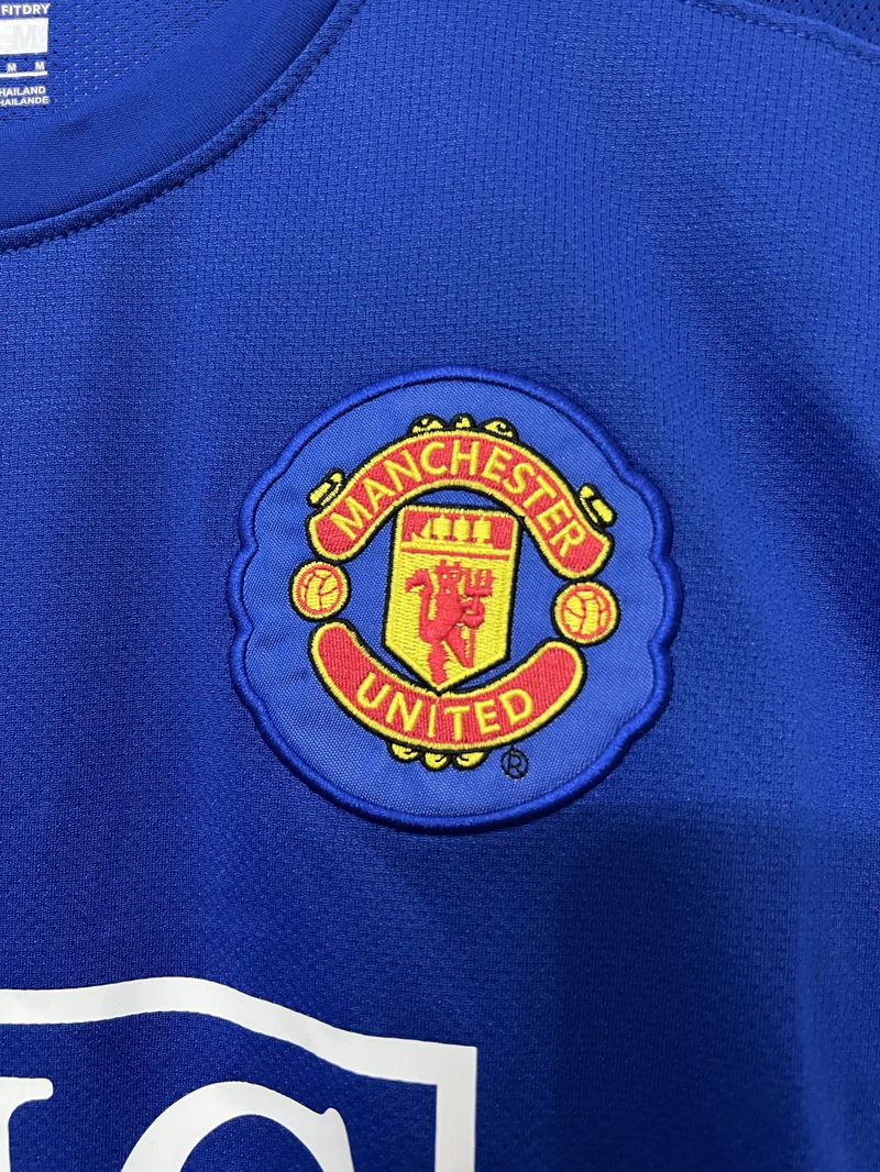 Retro Manchester United 2008-2009 second away image 7