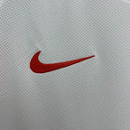 Retro Manchester United 2010-2011 away image 6