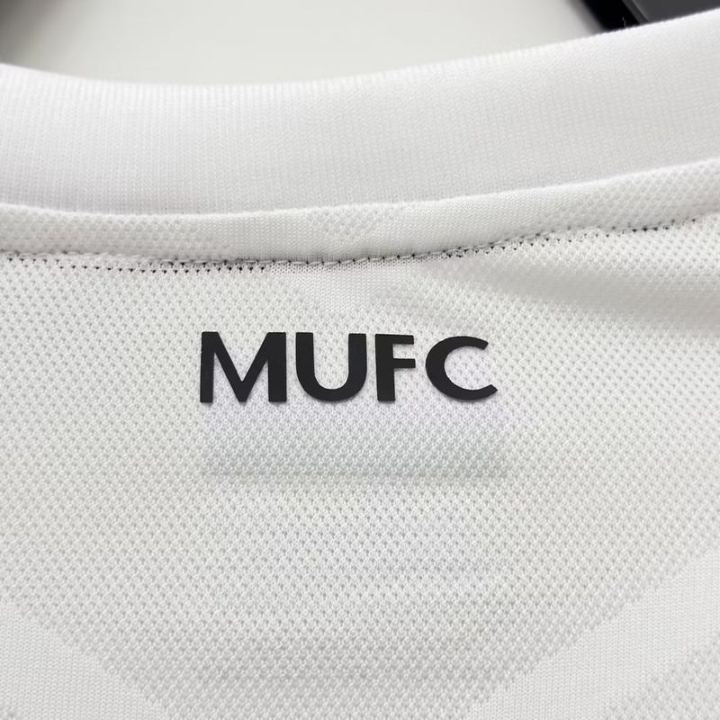Retro Manchester United 2010-2011 away UCL edition image 2