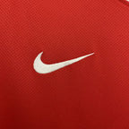 Retro Manchester United 2010-2011 home image 6