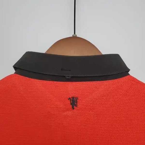 Retro Manchester United 2013-2014 home image 4
