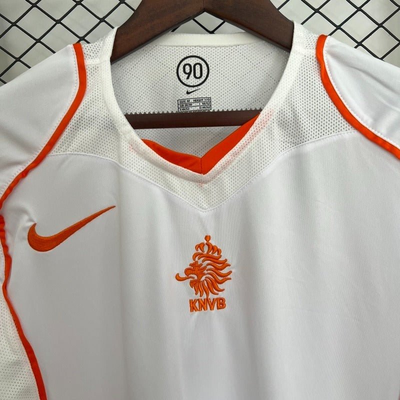Retro Netherlands national 2004 away image 3