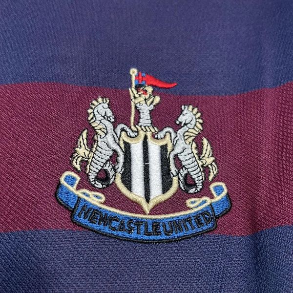 Retro Newcastle United 1995-1996 away image 6