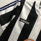 Retro Newcastle United 1995-1997 home image 3