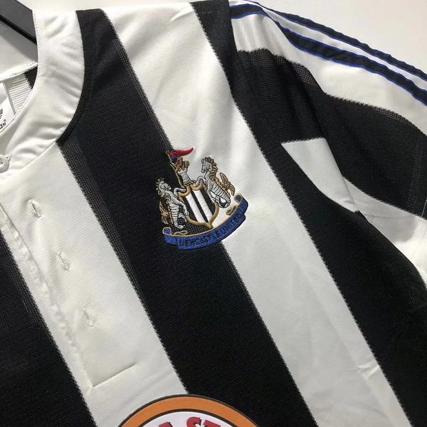 Retro Newcastle United 1995-1997 home image 4