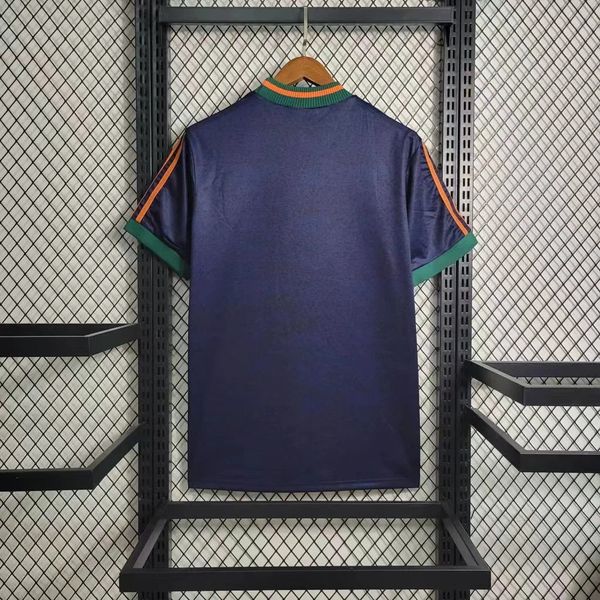 Retro Newcastle United 1997-1998 away image 2