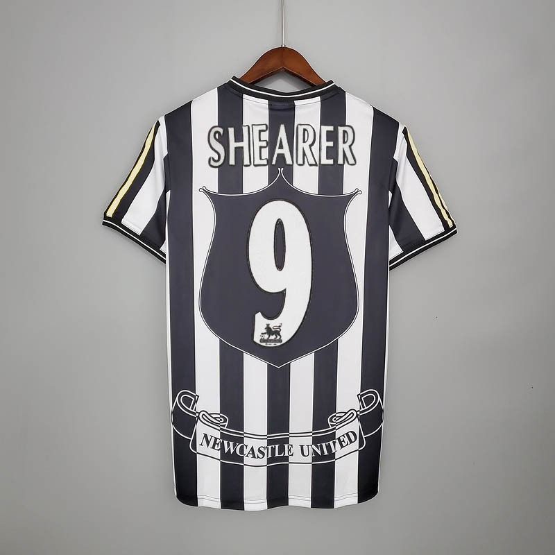 Retro Newcastle United 1997-1999 home image 3