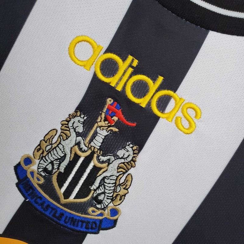 Retro Newcastle United 1997-1999 home image 8