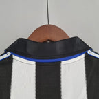 Retro Newcastle United 2000-2001 home image 4