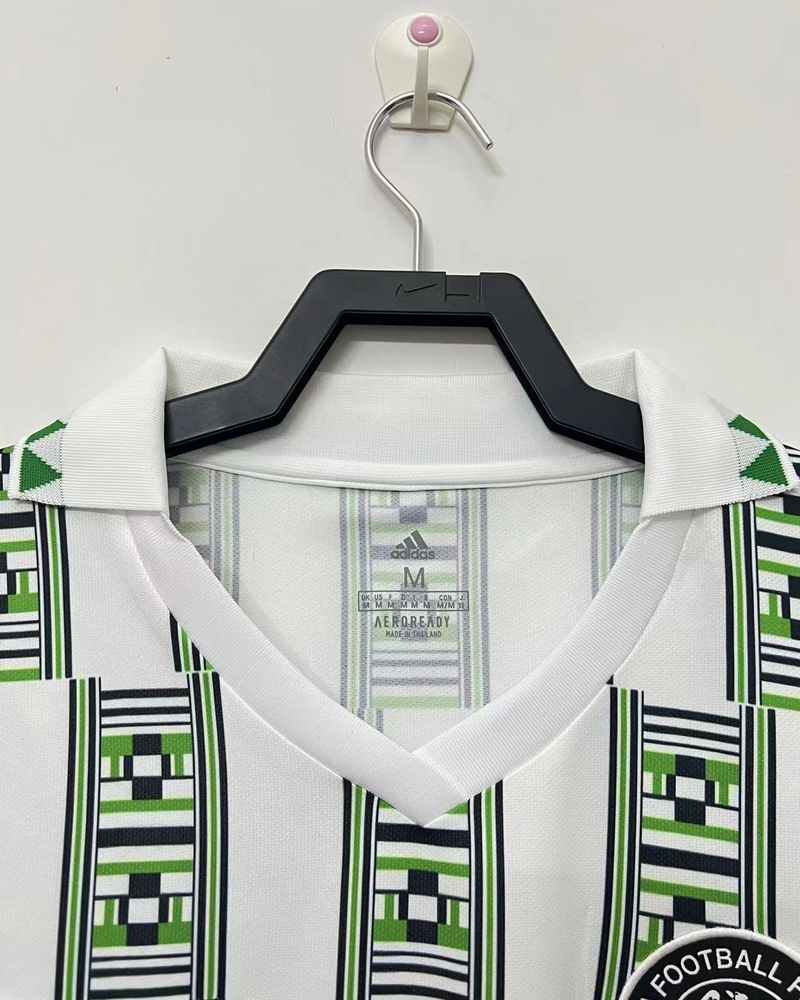 Retro Nigeria national 1994 away image 7