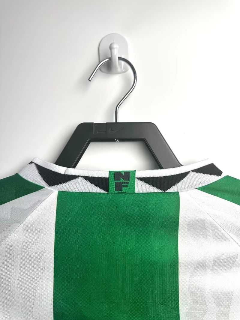 Retro Nigeria national 1996 away image 4