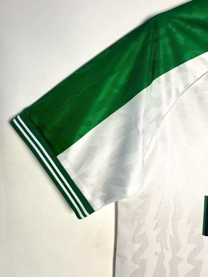 Retro Nigeria national 1996 away image 5