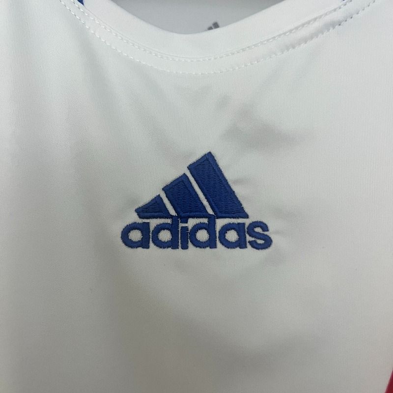Retro Olympique Lyonnais 2010-2011 home image 9
