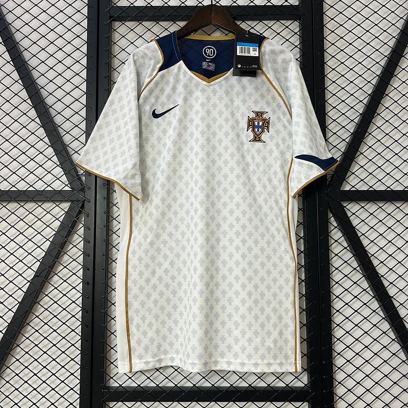 Retro Portugal national 2004 away