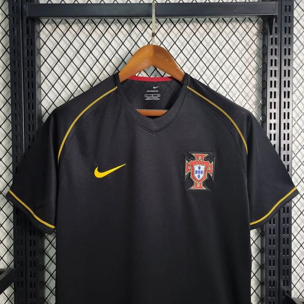 Retro Portugal national 2006 away image 3