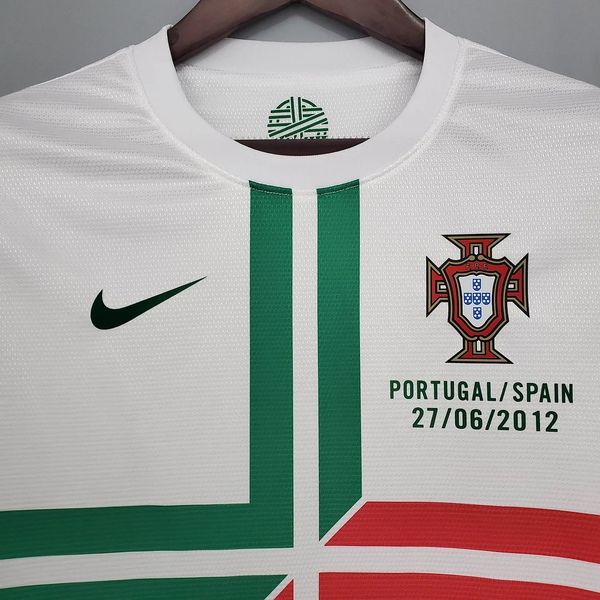 Retro Portugal national 2012 away image 3