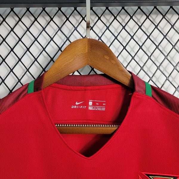 Retro Portugal national 2016 home image 4