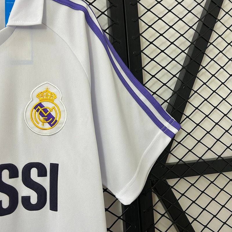 Retro Real Madrid 1984-1985 home image 5