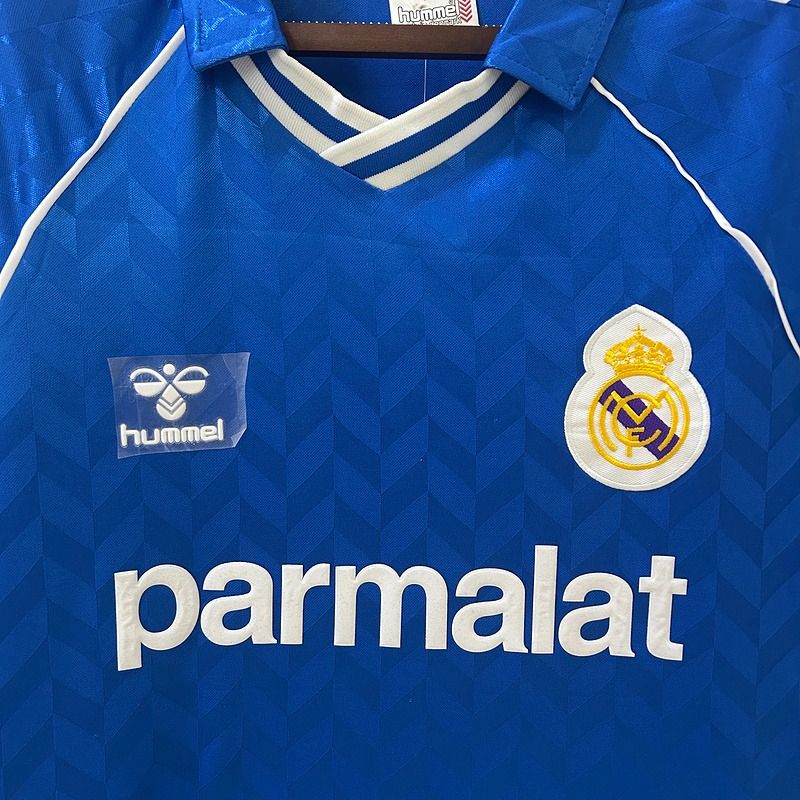Retro Real Madrid 1986-1987 away image 3