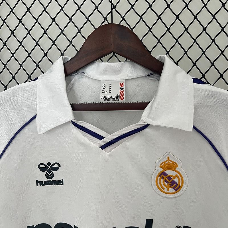 Retro Real Madrid 1986-1988 home image 3