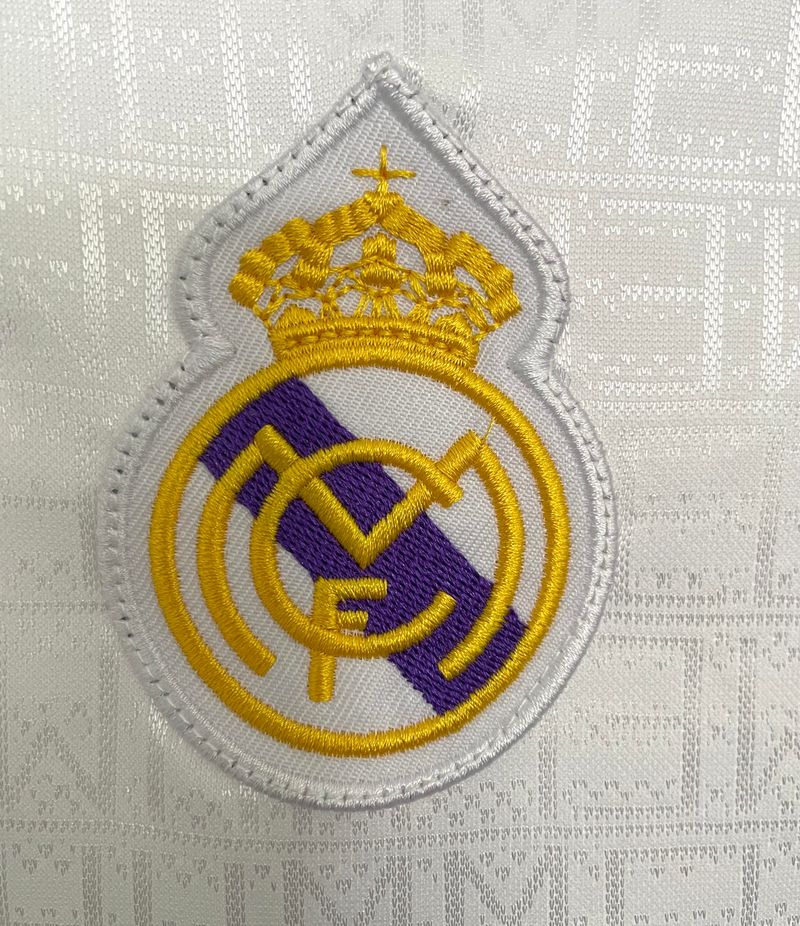 Retro Real Madrid 1990-1992 home image 7