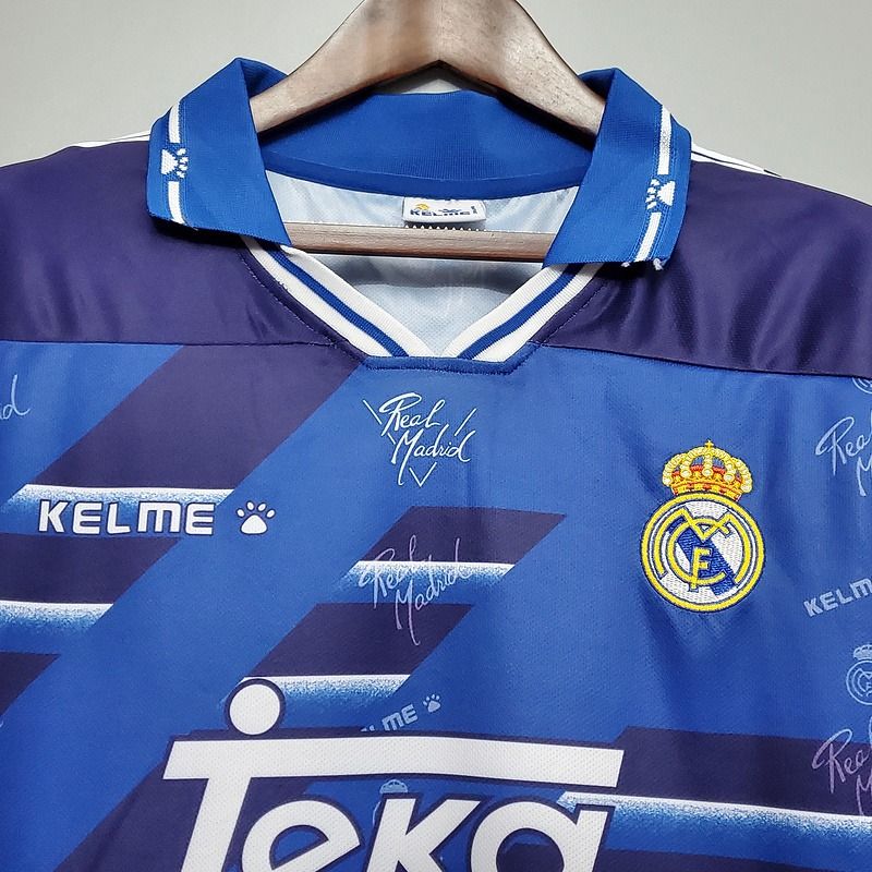 Retro Real Madrid 1994-1996 away image 3
