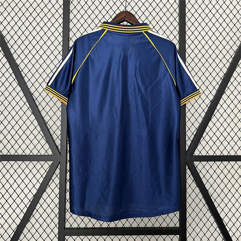 Retro Real Madrid 1998-2000 second away image 2