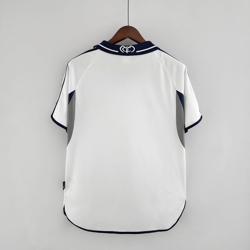 Retro Real Madrid 2000-2001 home image 2