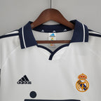 Retro Real Madrid 2000-2001 home image 3
