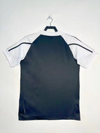 Retro Real Madrid 2001-2002 away image 2