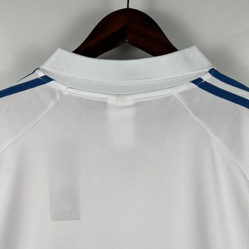 Retro Real Madrid 2001-2002 home image 4