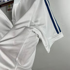 Retro Real Madrid 2001-2002 home image 5