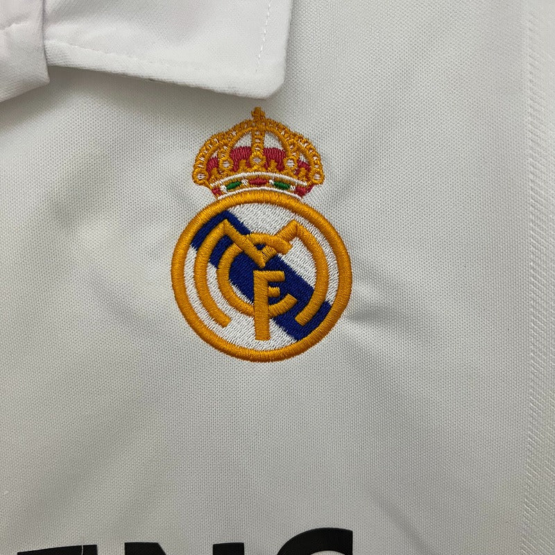 Retro Real Madrid 2002-2003 home image 5