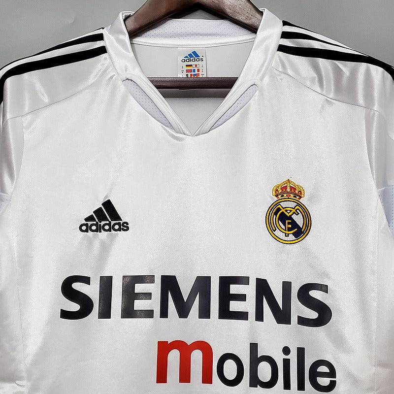 Retro Real Madrid 2004-2005 home image 3
