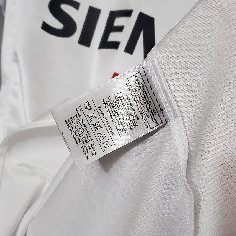 Retro Real Madrid 2004-2005 home image 8