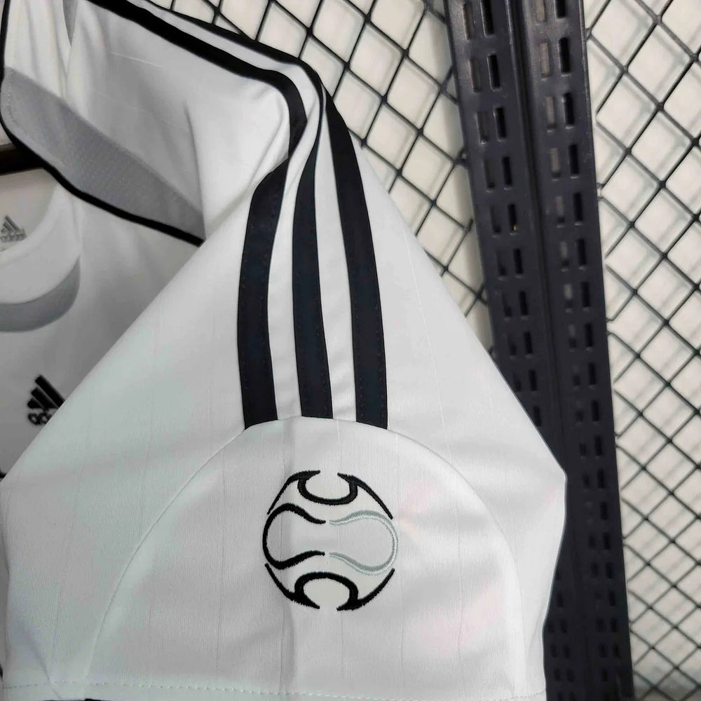 Retro Real Madrid 2006-2007 home image 4