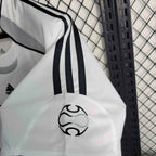 Retro Real Madrid 2006-2007 home image 4