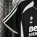 Retro Real Madrid 2006-2007 second away image 4