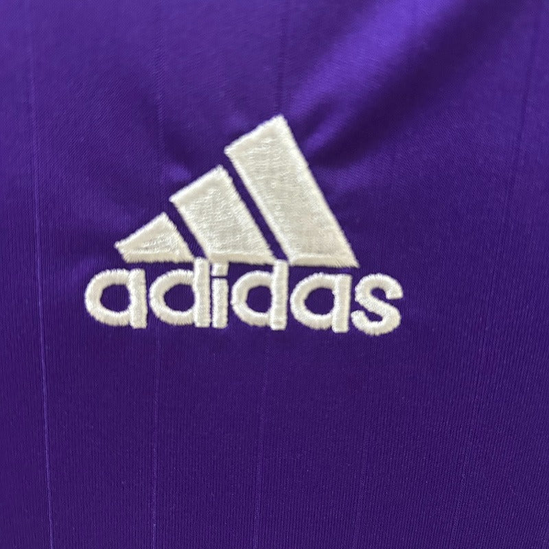 Retro Real Madrid 2006-2007 third away image 6