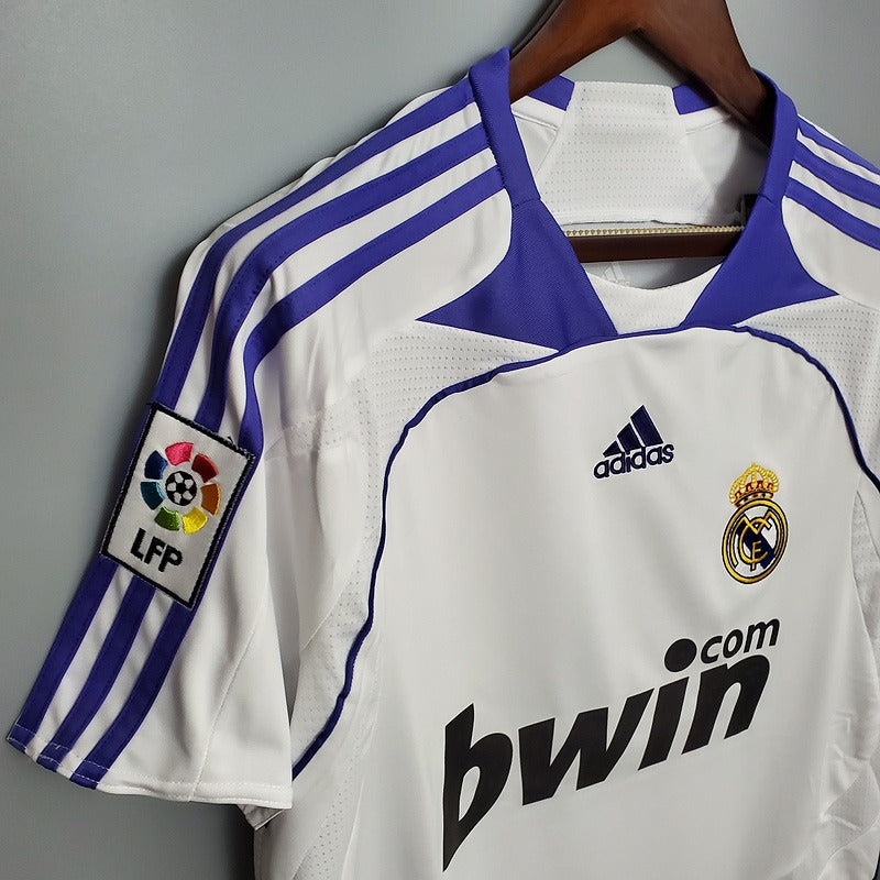 Retro Real Madrid 2007-2008 home image 5
