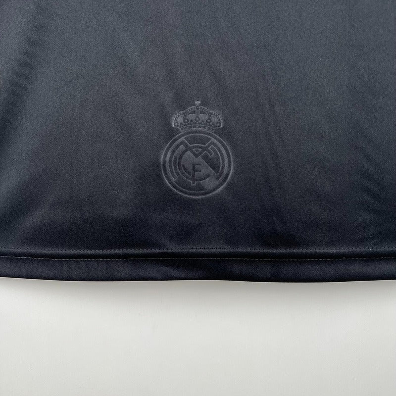 Retro Real Madrid 2008-2009 away image 10