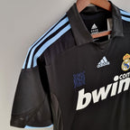 Retro Real Madrid 2009-2010 away image 6