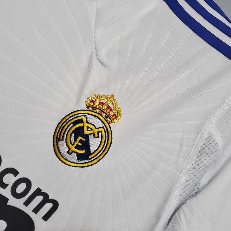 Retro Real Madrid 2010-2011 home image 8