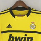 Retro Real Madrid 2011-2012 Goalkeeper image 3