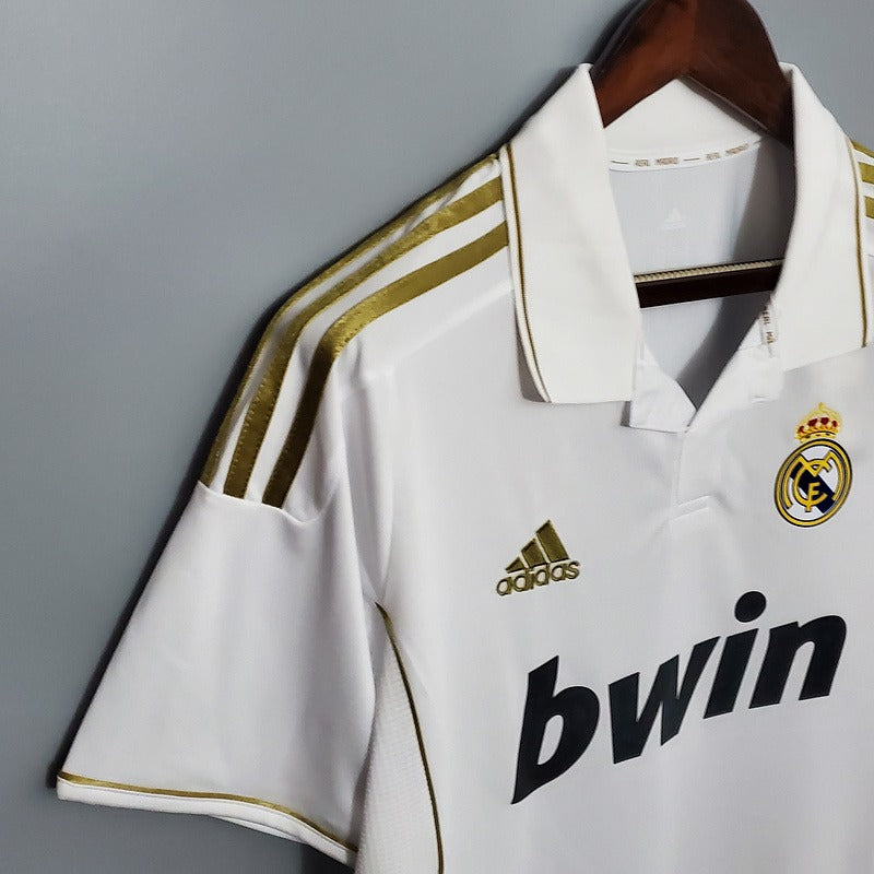 Retro Real Madrid 2011-2012 home image 7
